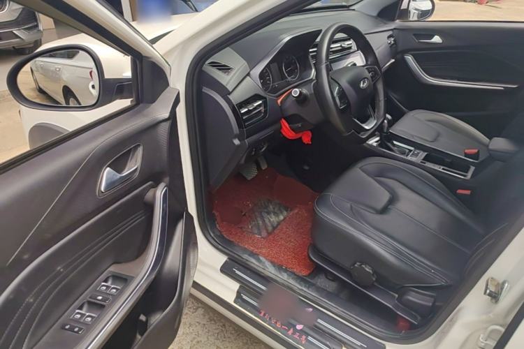 Used Chery Tiggo 3X 2021 PLUS 1.5L CVT Thrilling Red Date Edition Driver Seat