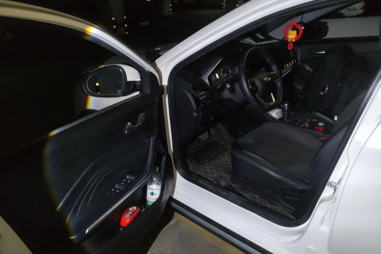 Used Chery Tiggo 3X 2021 PLUS 1.5L CVT "Painkai Red Date" Edition II Driver Seat