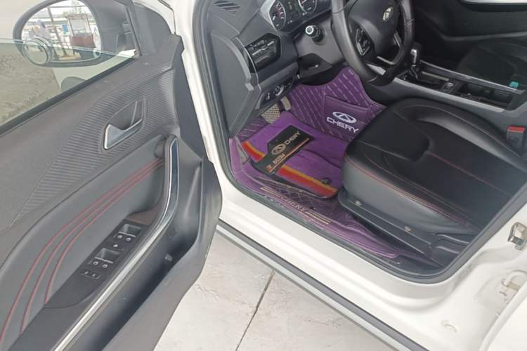 Used Chery Tiggo 3X 2021 Diamond Edition 1.5L CVT 3-Carat Driver Seat