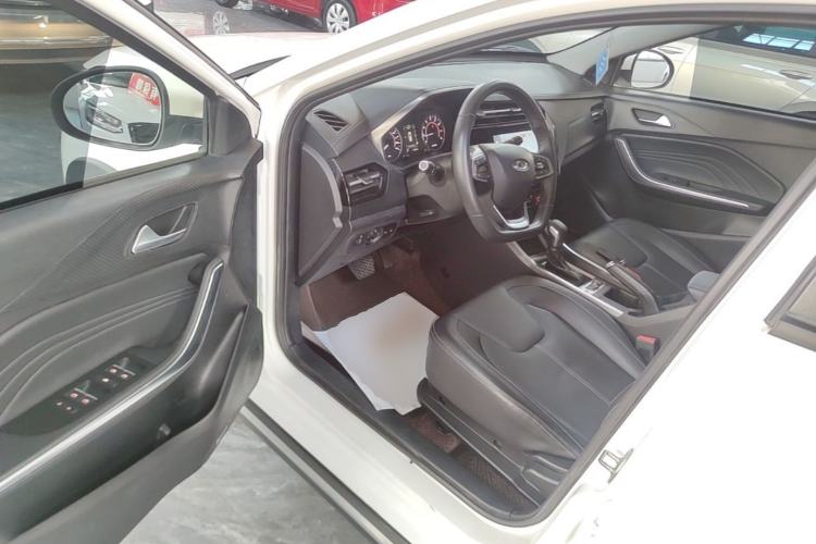 Used Chery Tiggo 3X 2021 PLUS 1.5L CVT "Painkai Red Date" Edition II Driver Seat