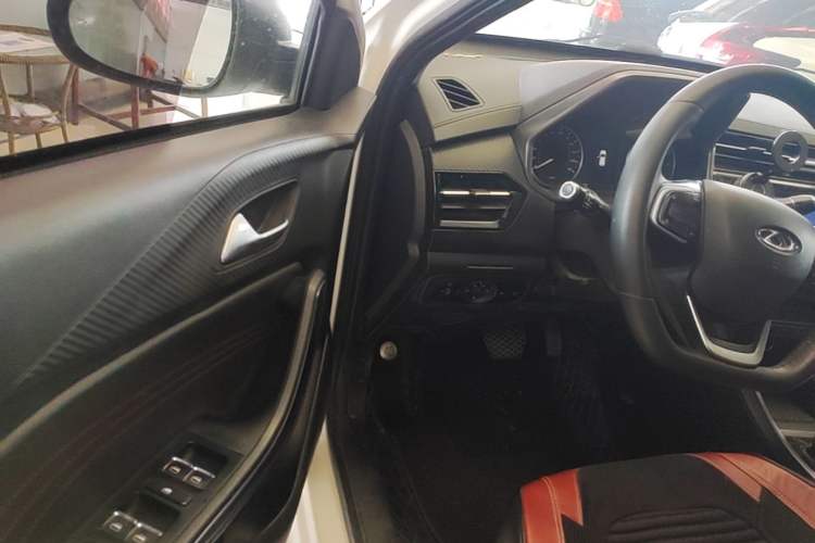 Used Chery Tiggo 3X 2021 Diamond Edition 1.5L CVT 3-Carat II Model Driver Seat