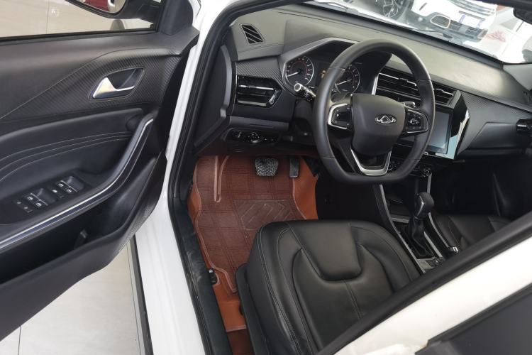 Used Chery Tiggo 3X 2021 PLUS 1.5L CVT "Painkai Red Date" Edition II Driver Seat