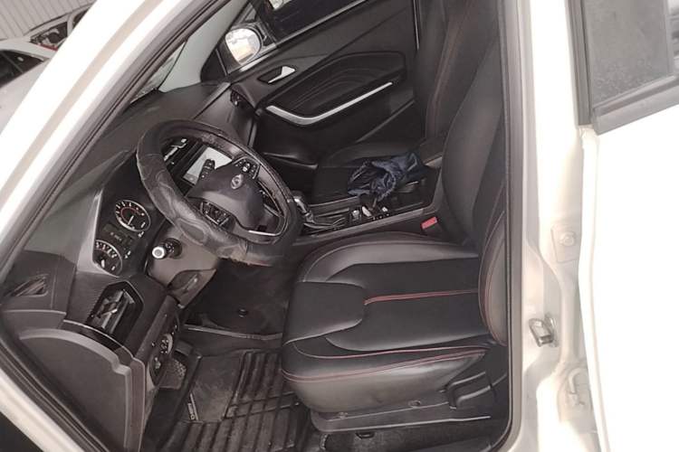 Used Chery Tiggo 3X 2021 Diamond Edition 1.5L CVT 3-Carat Driver Seat