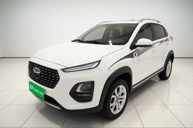 Ojetý Chery Tiggo 3X 2021 PLUS 1.5L CVT Thrilling Red Date Edition