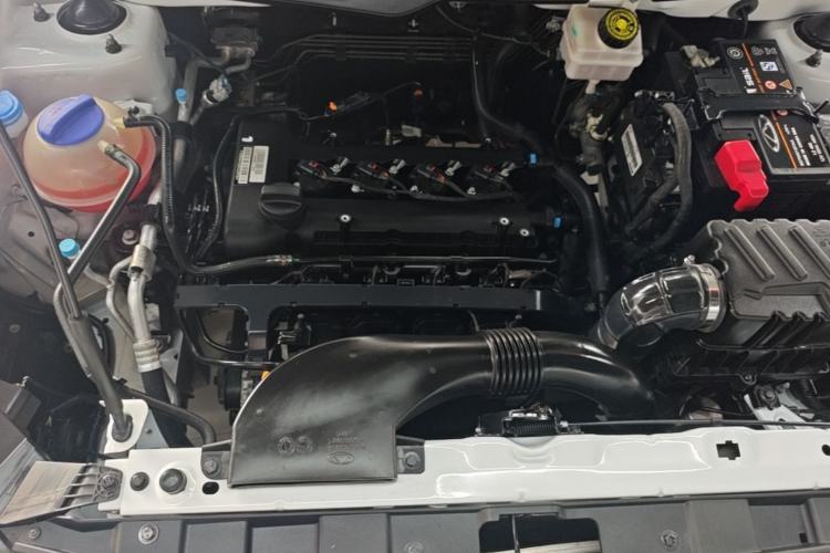 Used Chery Tiggo 3X 2021 Revised Diamond Edition 1.5L Manual 2 Carat Engine Bay