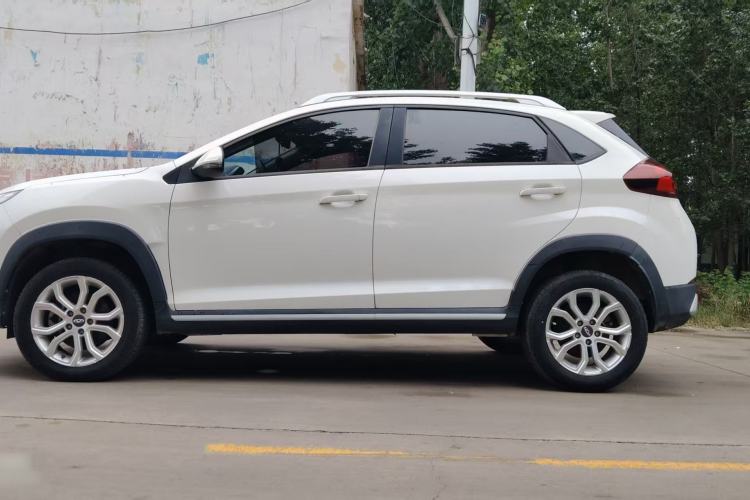 Used Chery Tiggo 3X 2021 Revised Version PLUS 1.5L Manual – Passionate Red Date Edition Exterior 4