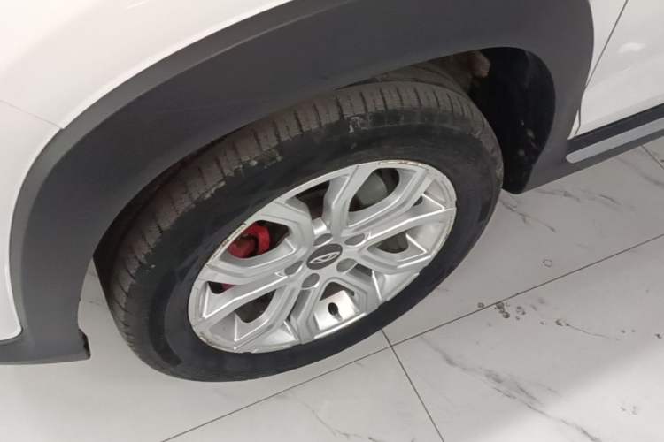 Used Chery Tiggo 3X 2021 Diamond Edition 1.5L Manual 2 Carat Exterior 4