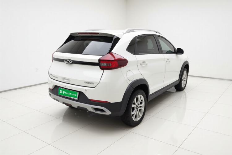 Used Chery Tiggo 3X 2021 PLUS 1.5L CVT Thrilling Red Date Edition Exterior 5