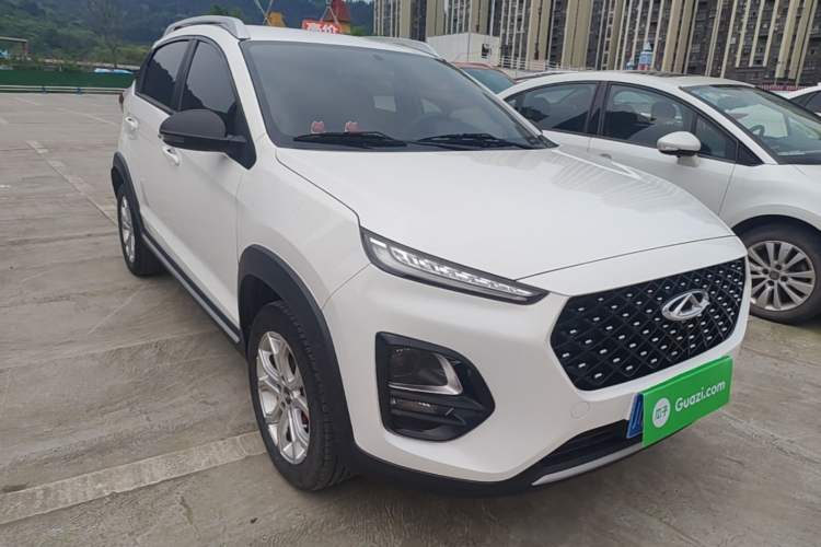 Used Chery Tiggo 3X 2021 Revised Diamond Edition 1.5L Manual 2 Carat Front Right 45 Deg