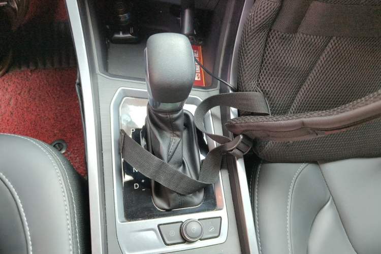 Used Chery Tiggo 3X 2021 Facelift PLUS 1.5L CVT Zhenxing Pine Nut Edition Gear Lever