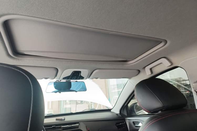 Used Chery Tiggo 3X 2021 Diamond Edition 1.5L CVT 3-Carat Headliner