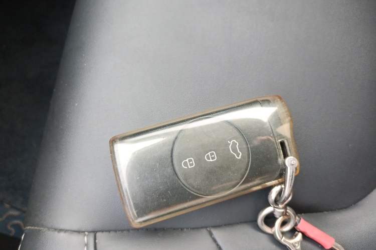 Used Chery Tiggo 3X 2021 PLUS 1.5L CVT Thrilling Red Date Edition Interior 1