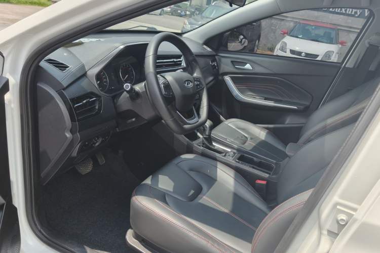 Used Chery Tiggo 3X 2021 Diamond Edition 1.5L CVT 3-Carat Interior 2