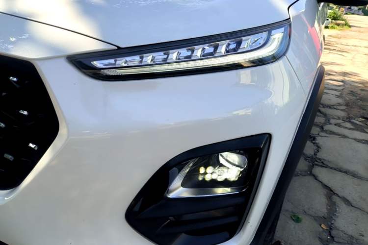 Used Chery Tiggo 3X 2021 Diamond Edition 1.5L CVT 3-Carat Left Front Headlight