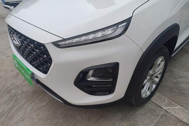 Used Chery Tiggo 3X 2021 Revised Diamond Edition 1.5L Manual 2 Carat Left Front Headlight