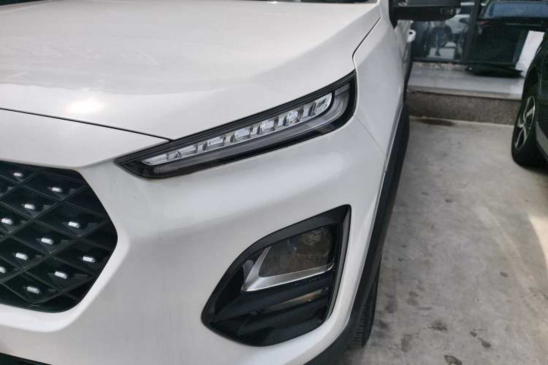 Used Chery Tiggo 3X 2021 Diamond Edition 1.5L CVT 3-Carat Left Front Headlight