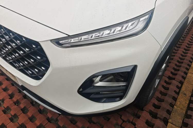 Used Chery Tiggo 3X 2021 Revised Diamond Edition 1.5L Manual 2 Carat Left Front Headlight