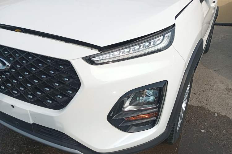 Used Chery Tiggo 3X 2021 Revised Diamond Edition 1.5L Manual 2 Carat Left Front Headlight