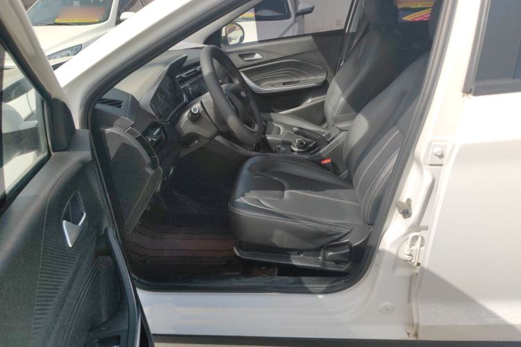 Used Chery Tiggo 3X 2021 PLUS 1.5L Manual "Pain-Free Red Date" Edition Left Front Seat