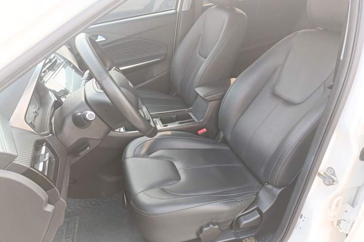 Used Chery Tiggo 3X 2021 PLUS 1.5L CVT Thrilling Red Date Edition Left Front Seat