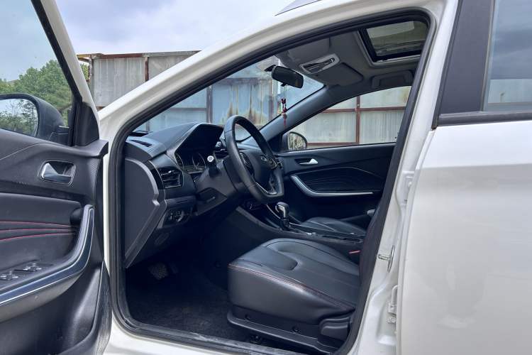 Used Chery Tiggo 3X 2021 Diamond Edition 1.5L CVT 3-Carat Left Front Seat