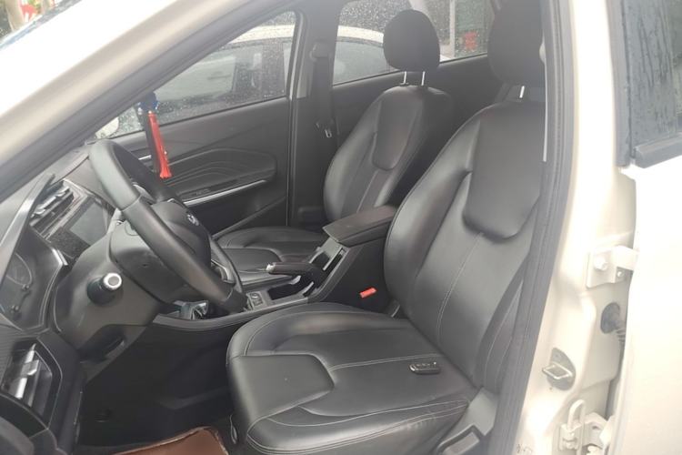 Used Chery Tiggo 3X 2021 Revised Version PLUS 1.5L Manual – Passionate Red Date Edition Left Front Seat