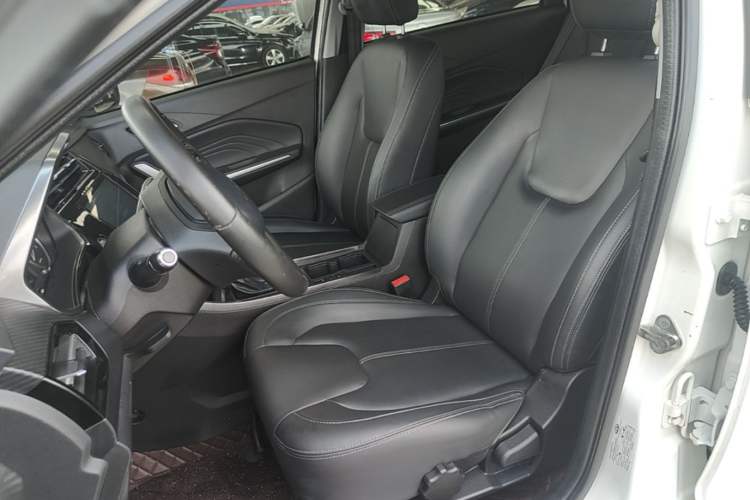 Used Chery Tiggo 3X 2021 PLUS 1.5L CVT Thrilling Red Date Edition Left Front Seat