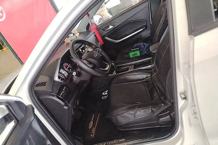 Used Chery Tiggo 3X 2021 PLUS 1.5L CVT Thrilling Red Date Edition Left Front Seat