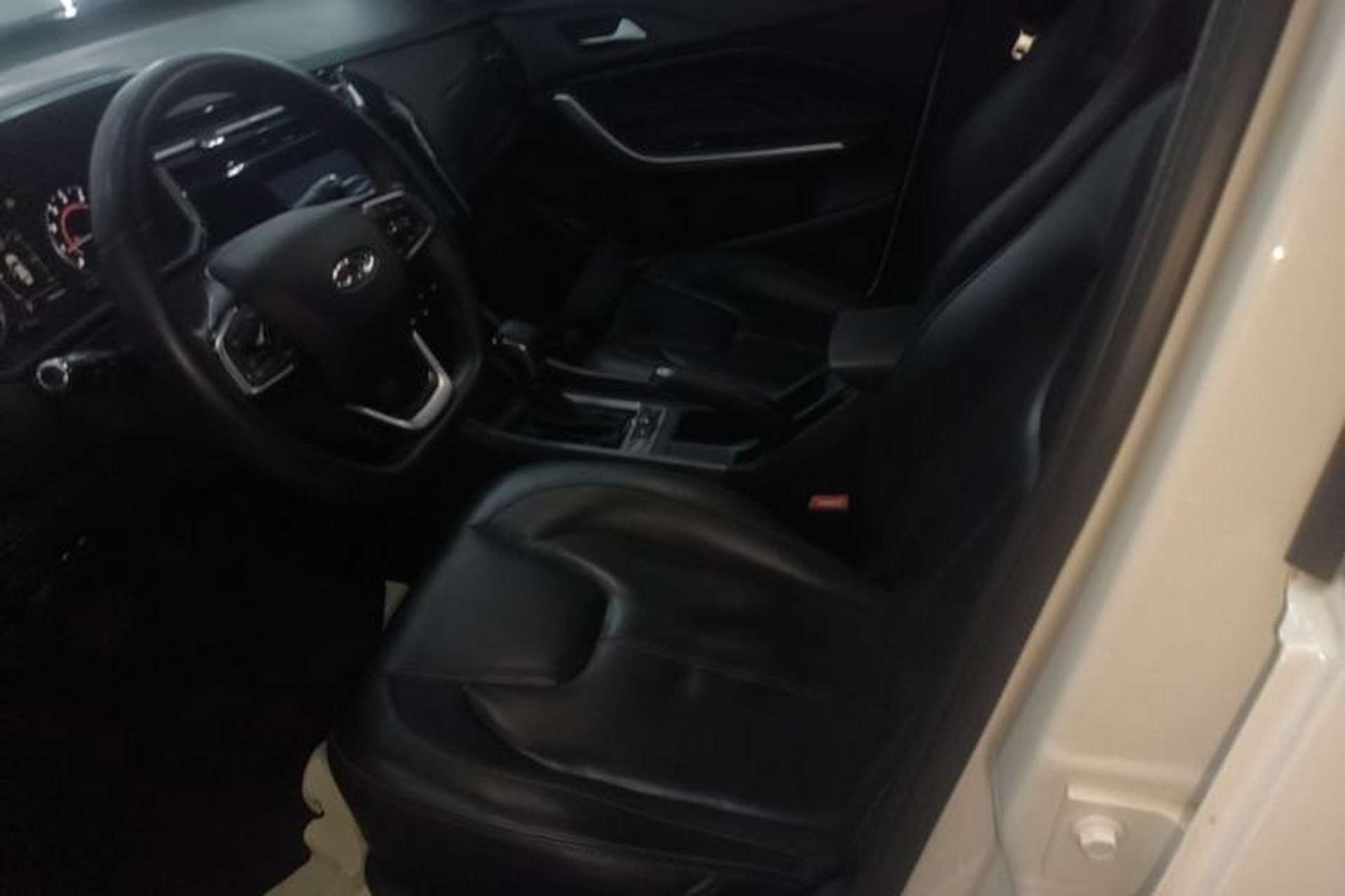 Used Chery Tiggo 3X 2021 PLUS 1.5L CVT "Painkai Red Date" Edition II Left Front Seat