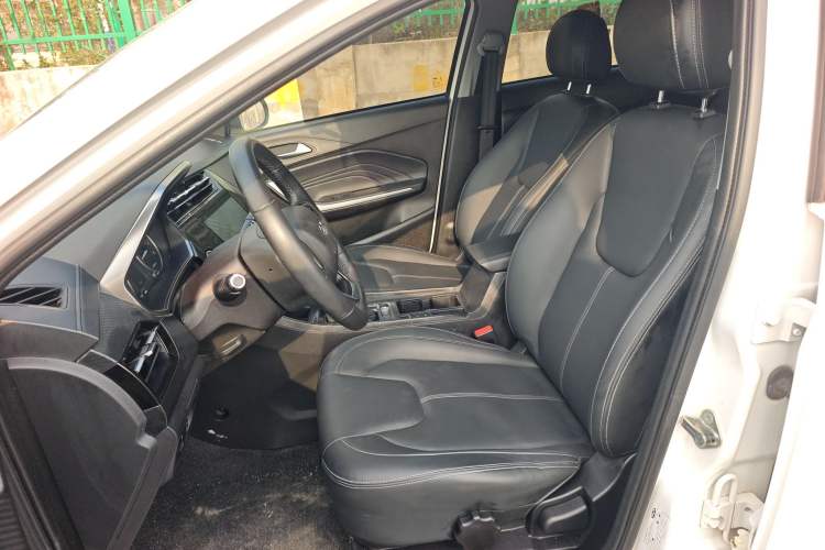 Used Chery Tiggo 3X 2021 PLUS 1.5L CVT Thrilling Red Date Edition Left Front Seat