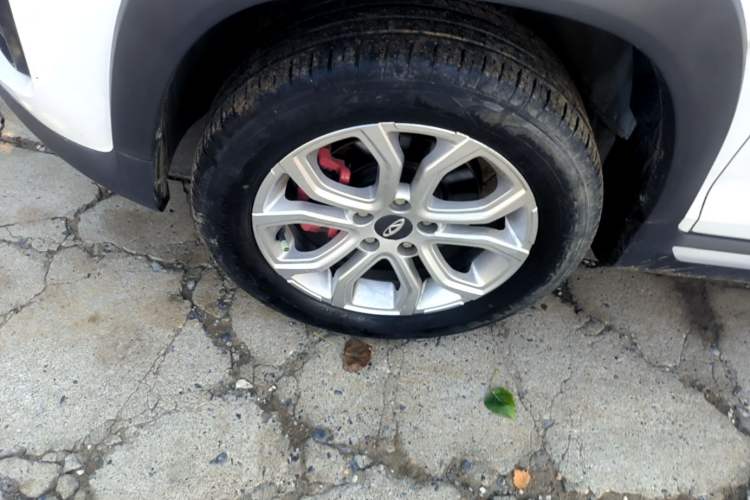 Used Chery Tiggo 3X 2021 Diamond Edition 1.5L CVT 3-Carat Left Front Wheel Hub