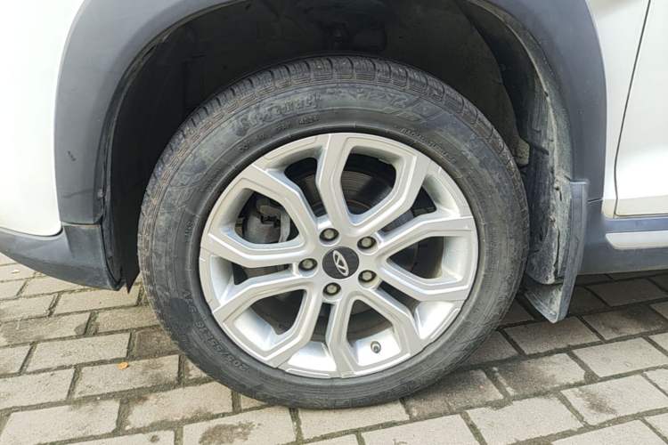 Used Chery Tiggo 3X 2021 PLUS 1.5L CVT Thrilling Red Date Edition Left Front Wheel Hub