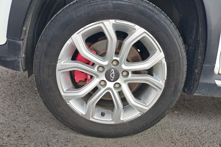 Used Chery Tiggo 3X 2021 Diamond Edition 1.5L CVT 3-Carat Left Front Wheel Hub