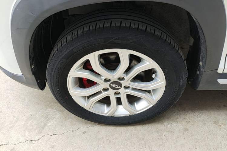 Used Chery Tiggo 3X 2021 Diamond Edition 1.5L CVT 3-Carat Left Front Wheel Hub