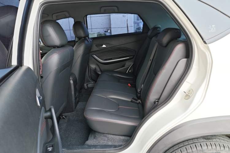Used Chery Tiggo 3X 2021 Revised Diamond Edition 1.5L Manual 2 Carat Left Rear Seat
