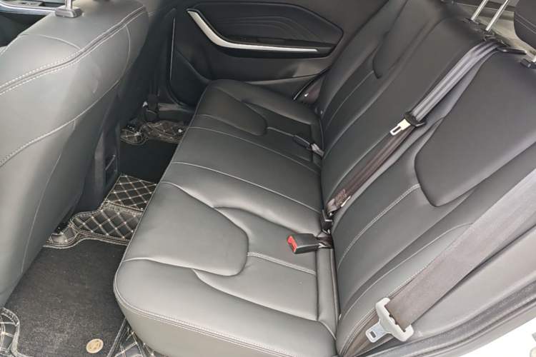 Used Chery Tiggo 3X 2021 PLUS 1.5L CVT Zhenxing Songzi Edition Left Rear Seat