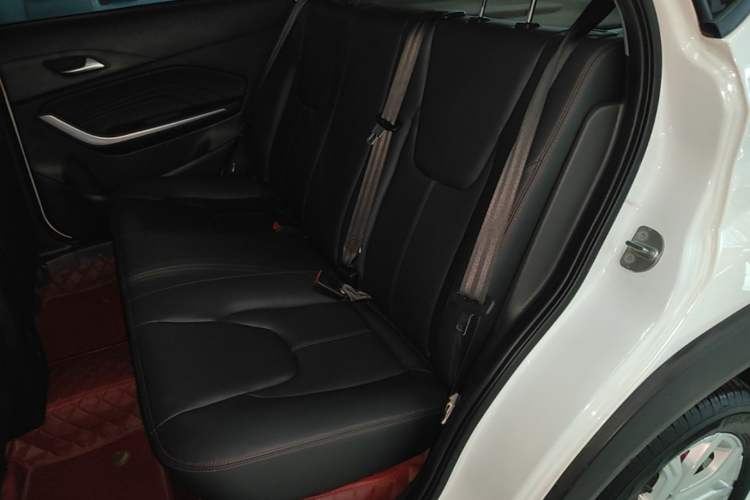 Used Chery Tiggo 3X 2021 Diamond Edition 1.5L CVT 3-Carat II Model Left Rear Seat