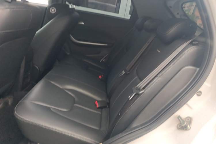 Used Chery Tiggo 3X 2021 PLUS 1.5L CVT Thrilling Red Date Edition Left Rear Seat