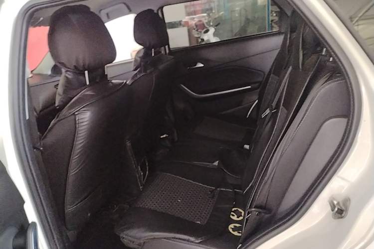 Used Chery Tiggo 3X 2021 PLUS 1.5L CVT Thrilling Red Date Edition Left Rear Seat