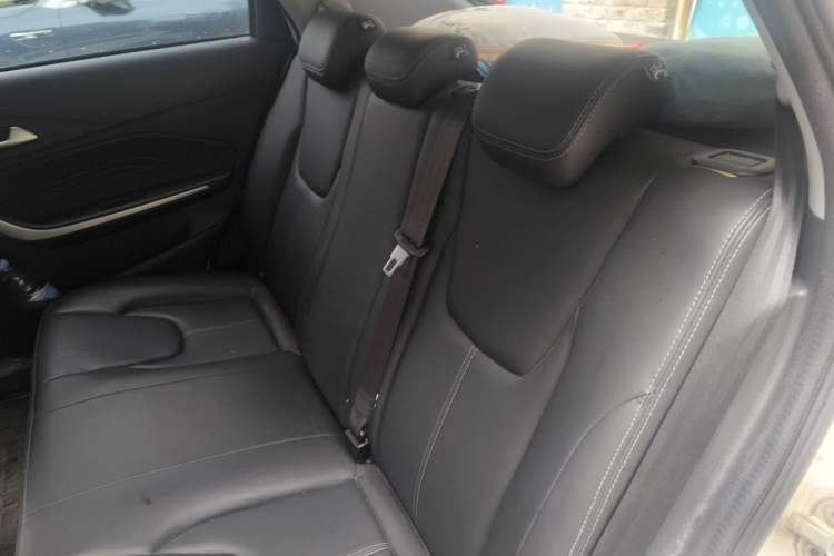 Used Chery Tiggo 3X 2021 PLUS 1.5L Manual "Pain-Free Red Date" Edition Left Rear Seat
