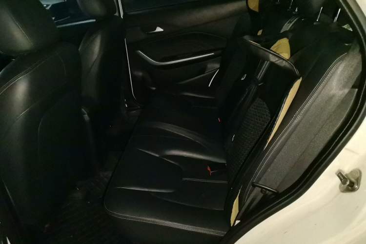Used Chery Tiggo 3X 2021 PLUS 1.5L CVT Thrilling Red Date Edition Left Rear Seat