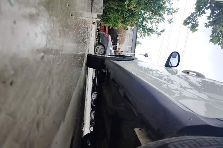 Used Chery Tiggo 3X 2021 Revised Version PLUS 1.5L Manual – Passionate Red Date Edition Left Side Sill