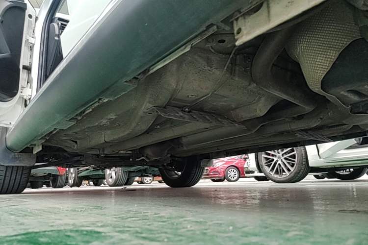 Used Chery Tiggo 3X 2021 Diamond Edition 1.5L CVT 3-Carat Left Side Sill