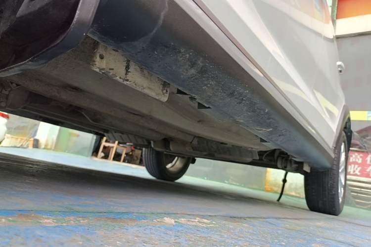 Used Chery Tiggo 3X 2021 Diamond Edition 1.5L CVT 3-Carat Left Side Sill