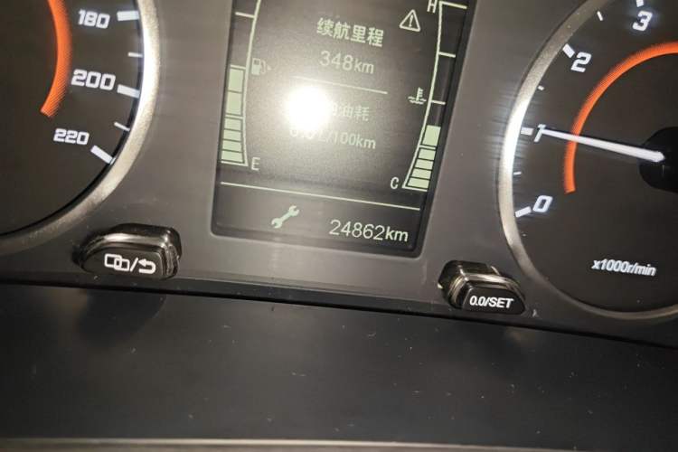 Used Chery Tiggo 3X 2021 Revised Version PLUS 1.5L Manual – Passionate Red Date Edition Odometer Close Up