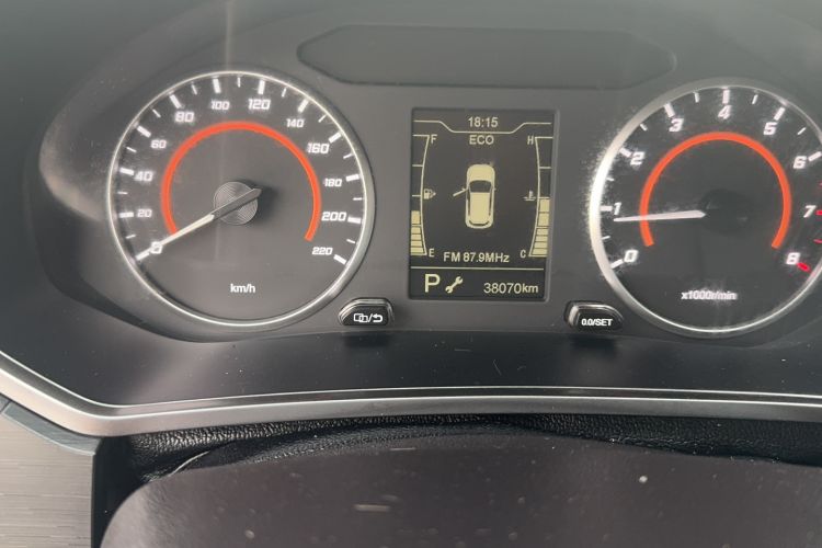 Used Chery Tiggo 3X 2021 PLUS 1.5L CVT Thrilling Red Date Edition Odometer Close Up