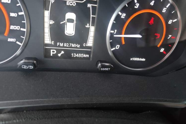 Used Chery Tiggo 3X 2021 Diamond Edition 1.5L CVT 3-Carat Odometer Close Up