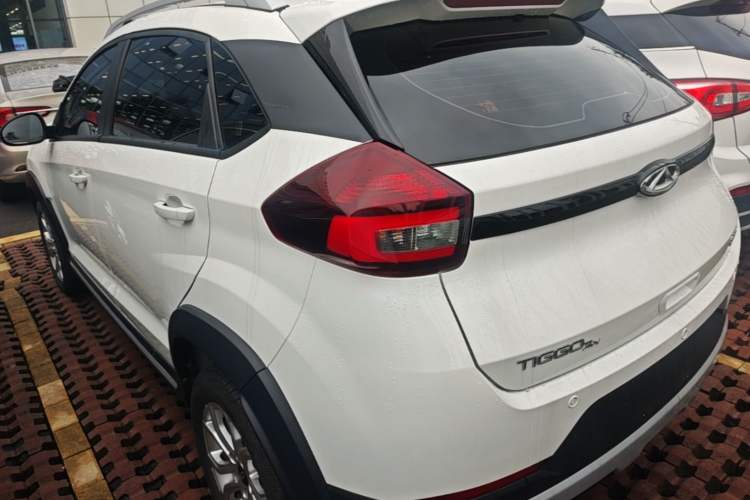 Used Chery Tiggo 3X 2021 Revised Diamond Edition 1.5L Manual 2 Carat Rear Left 45 Deg