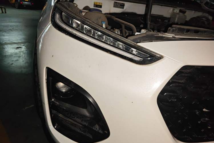 Used Chery Tiggo 3X 2021 Revised Version PLUS 1.5L Manual – Passionate Red Date Edition Right Front Headlight
