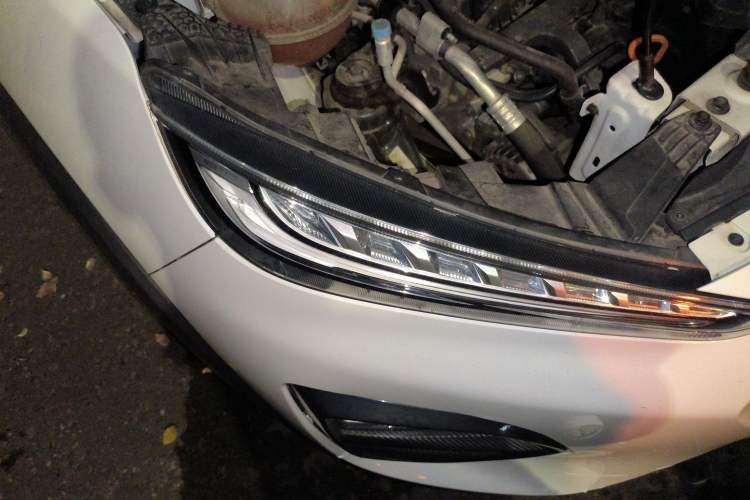 Used Chery Tiggo 3X 2021 PLUS 1.5L CVT "Painkai Red Date" Edition II Right Front Headlight